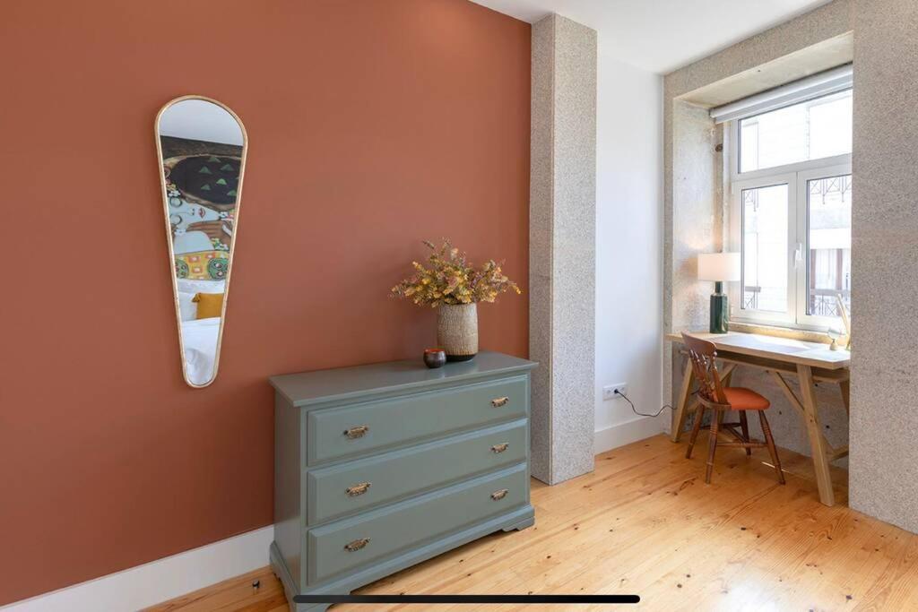 The Kiss - 1 Bedroom Apt With Terrace Porto Eksteriør billede